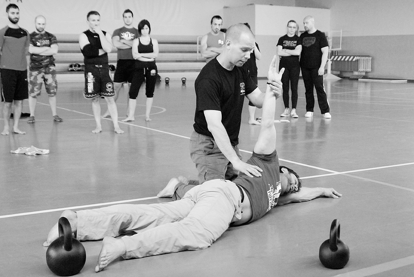 ALFAZONE - gallery Open Day RKC [Russian Kettlebell Challenge] Cesenatico (28.04.2012)